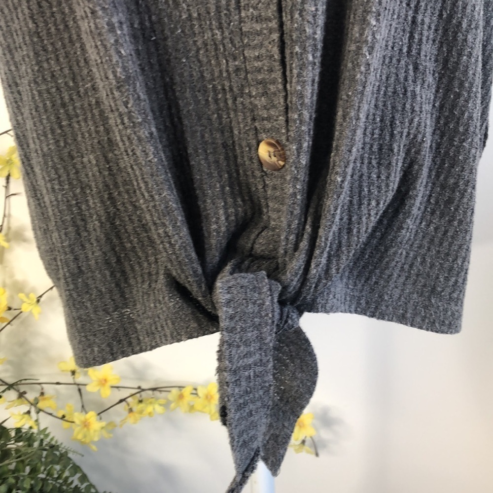 Torrid gray waffle knit sweater tee shirt - Picture 4 of 8